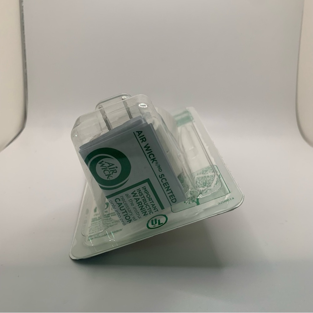 Airwick Advanced Plug-In 3-Pack - Picture 7 of 14